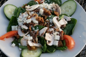 Cafe-Brazil-Spinach-Salad--1024x681